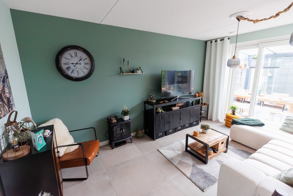 Latex spuiten & dunpleister nieuwbouw woning