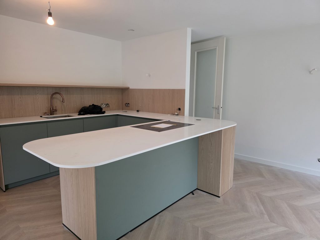 Latex spuiten woning Son en Breugel na renovatie